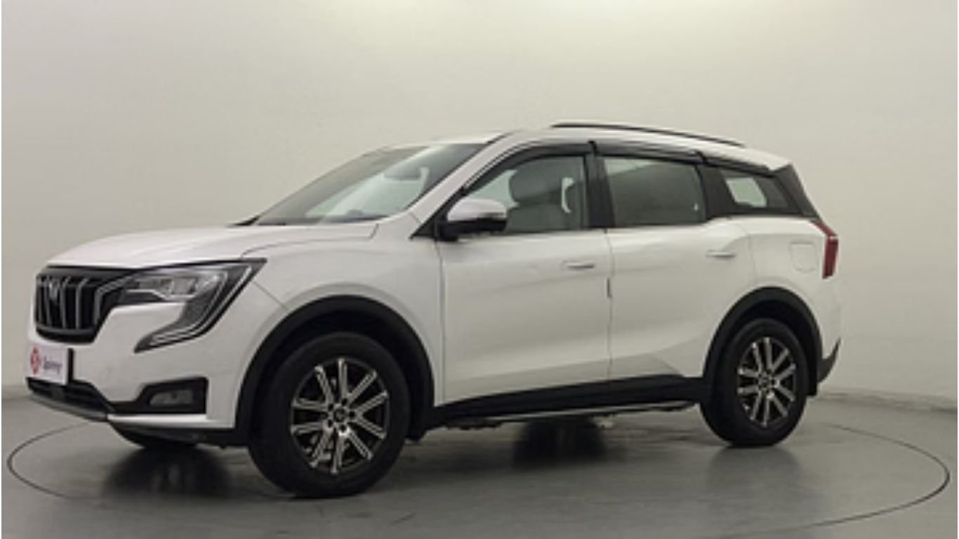 Mahindra XUV700 2025